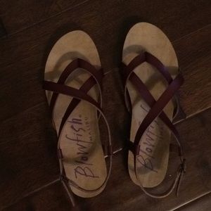 Women’s blowfish sandal